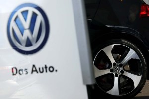 Volkswagen lastra a las bolsas europeas
