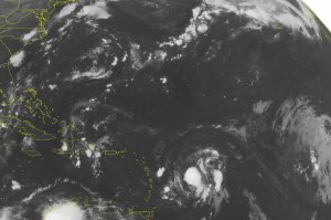 Tormenta tropical “Ida” se desplaza hacia las Antillas Menores