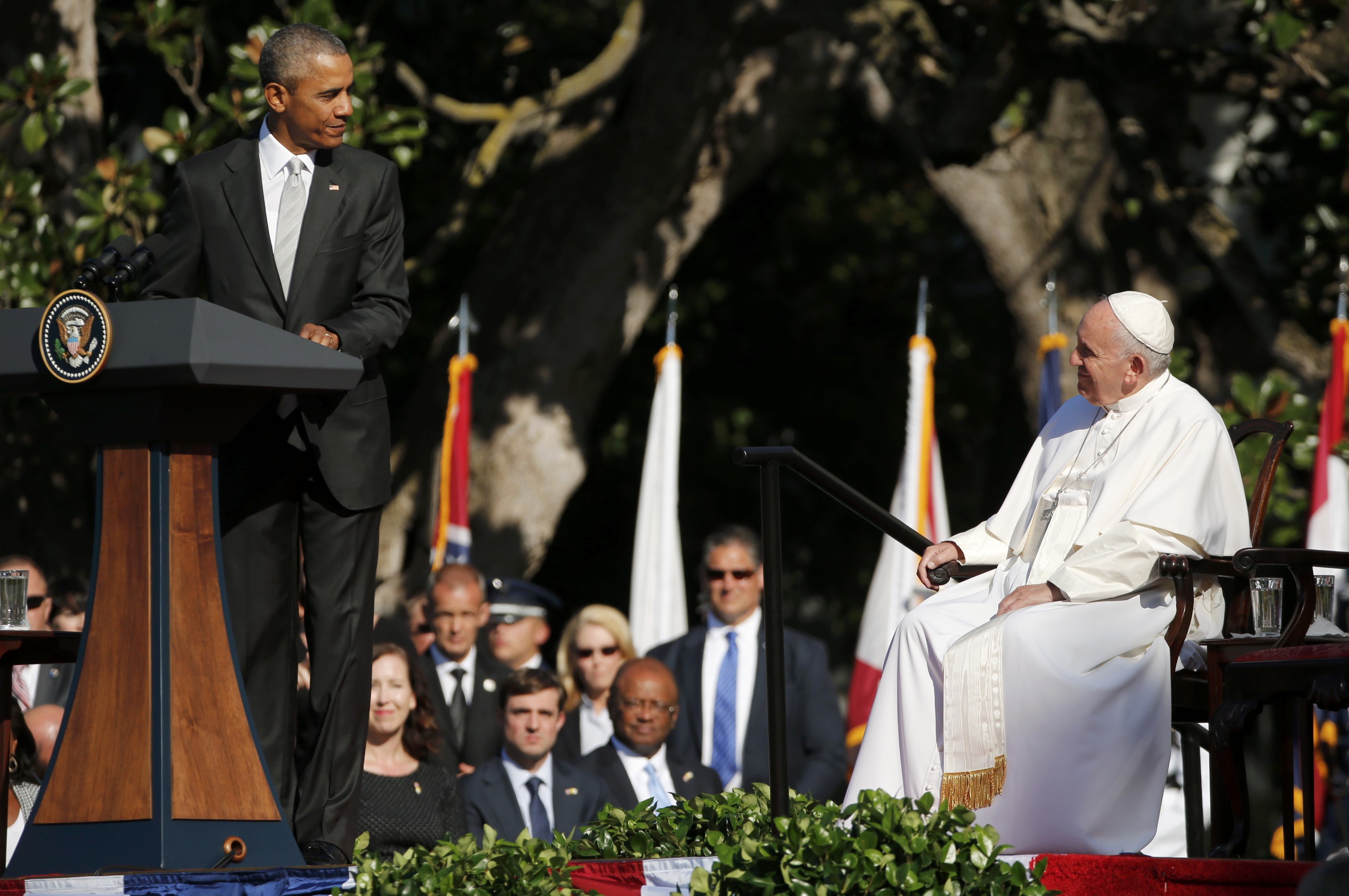 Obama agradece inestimable apoyo del Papa al nuevo comienzo con Cuba