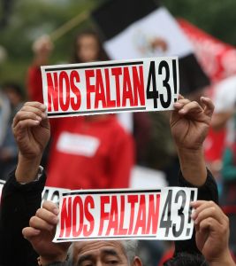 Padres de los 43 claman contra el olvido a 18 meses de la tragedia de Iguala