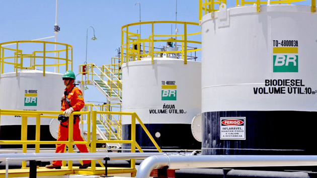 Petrobras detectó petróleo frente a las costas de Brasil