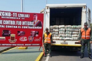 GNB retuvo 24 toneladas de pollo y arroz regulado en Zulia