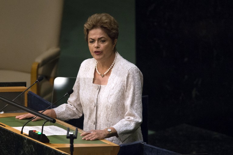 Dilma Rousseff reforma su gabinete para fortalecer apoyo del Congreso