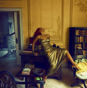 Acostada y completamente desnuda en Cuba… lo nuevo de Rihanna (WOW)