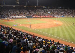 LVBP ratificó fecha límite para que se juegue en Caracas