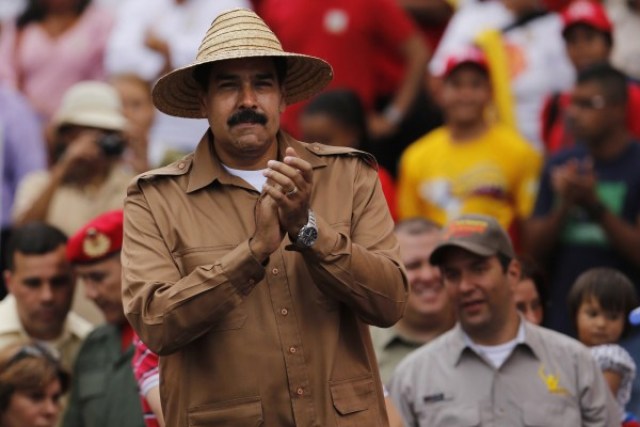Nicolas-Maduro-Sombrero