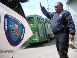 Cuatro delincuentes se mataron con granada que le lanzaron a policías en Ocumare del Tuy