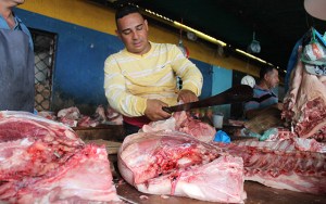 Precio del pernil fue regulado a casi 600 bolívares en comercios privados