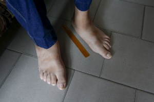 Es venezolano el hombre con los pies más grandes del mundo… y aquí están las FOTOS