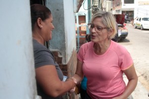 Adriana D’Elia: El aumento de Maduro es pírrico por que una familia no puede comer con un sueldo mínimo