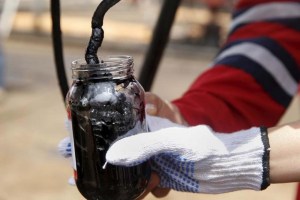 El petróleo venezolano continúa cayendo y cierra en 68,55 dólares