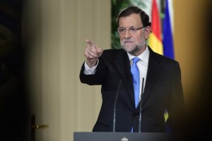 Rajoy se reunirá con oposición para tratar independencia en Cataluña