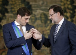 Casillas fue condecorado con la Gran Cruz de la Orden al Mérito Deportivo