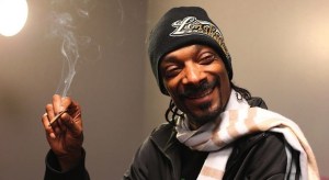 El rapero Snoop Dogg crea una liga de boxeo entre deportistas y celebridades