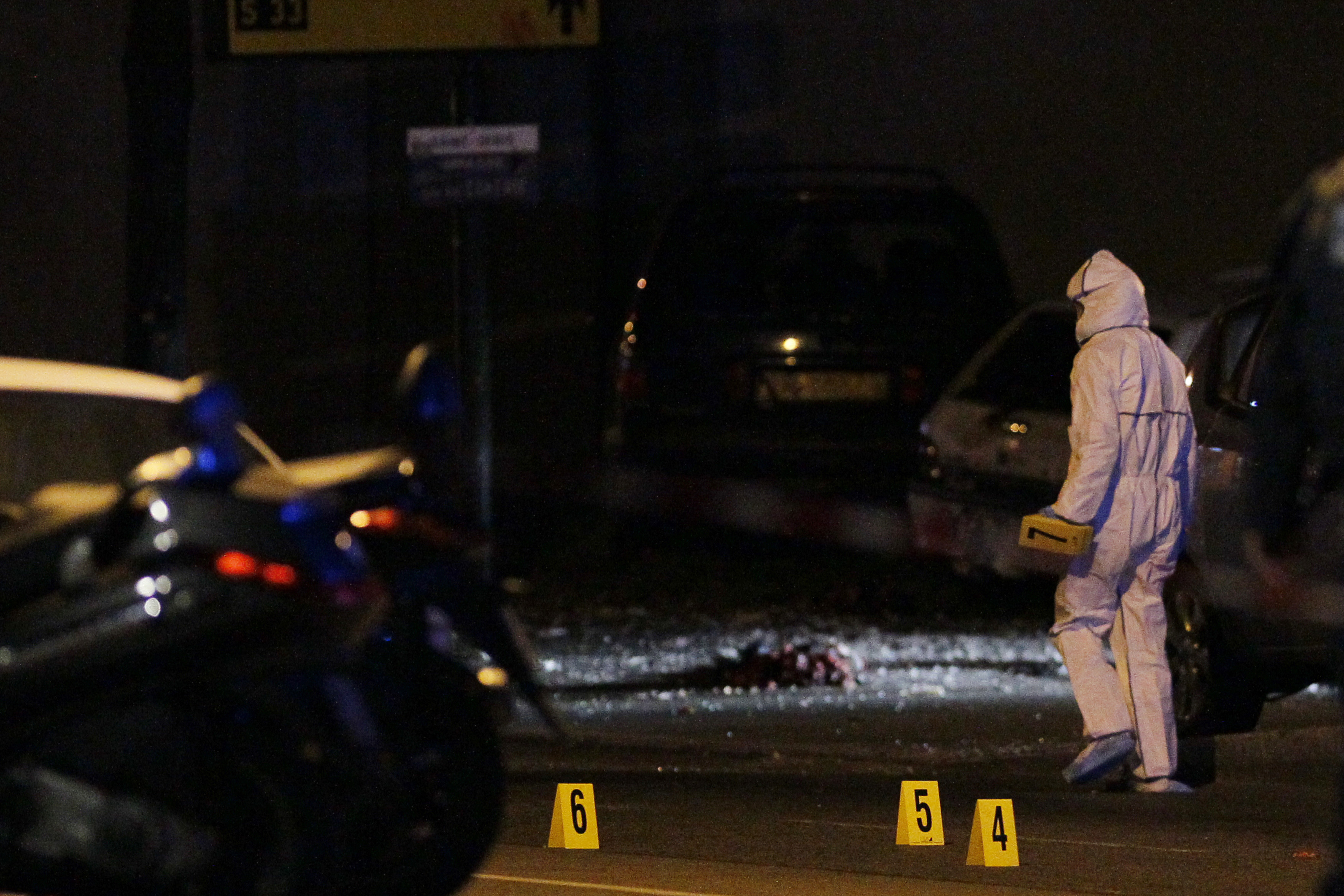 Tres grupos terroristas podrían ser responsables de los atentados de París
