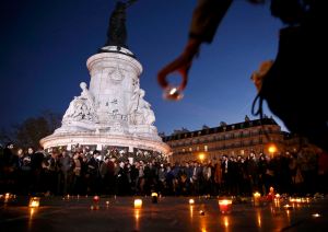 Una falsa alarma desata de nuevo el pánico en París
