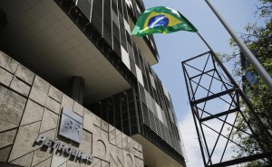 Policía brasileña realiza nueva ronda de allanamientos dentro de investigación Petrobras