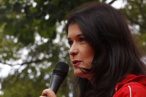 Marypili Hernández: No me opongo a la Constituyente, pero es indispensable un referéndum aprobatorio