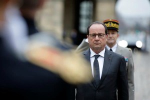 Hollande: Francia hará todo lo posible con sus fuerzas en Mali para liberar a rehenes