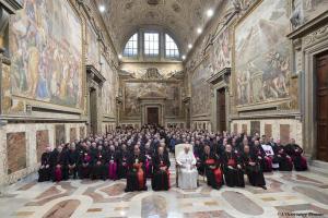 El Vaticano juzgará a cinco personas por filtración de documentos reservados