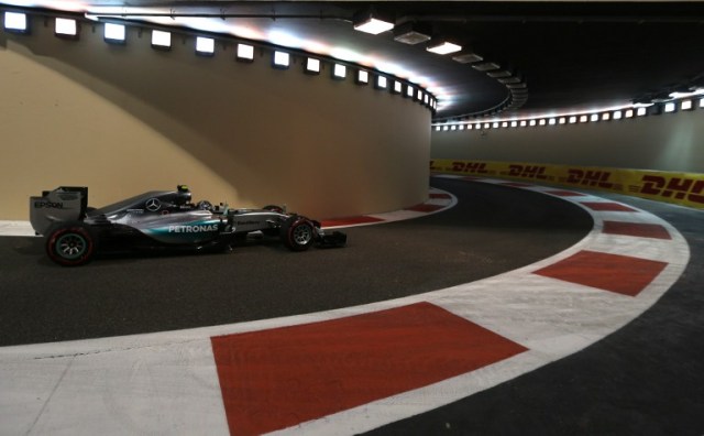 Mercedes AMG Petronas F1 Team's German driver Nico Rosberg  leaves the pits during the qualifying session at the Yas Marina circuit in Abu Dhabi on November 28, 2015 ahead of the Abu Dhabi Formula One Grand Prix.  AFP PHOTO / KARIM SAHIB / AFP / KARIM SAHIB