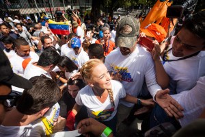 Masiva concentración opositora en Caracas a cuatro días del asesinato de Luis Manuel Díaz