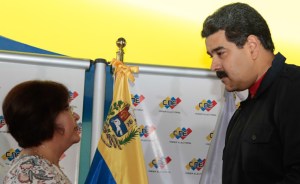 El Nuevo Herald: Maduro maniobra para torpedear referendo revocatorio