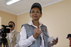 “Chispoteada” de rectora del CNE no sirve de rectificación