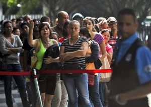 AFP: Venezuela al borde del abismo