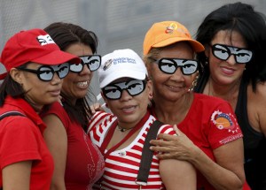 Red Fashion: los lentes de las “cieguitas” (foto)