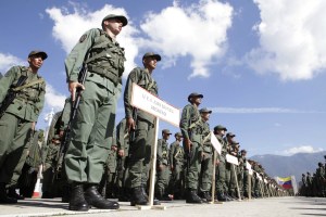 Retirados de la Fuerza Armada envían un mensaje a los venezolanos que luchan por la libertad del país (Comunicado)