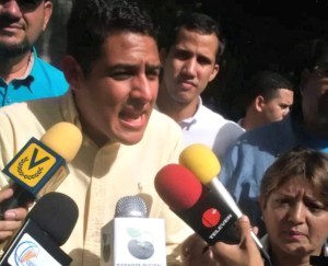 Olivares: Desesperación lleva a pacientes y familiares de Hospital Vargas a tomar la calle