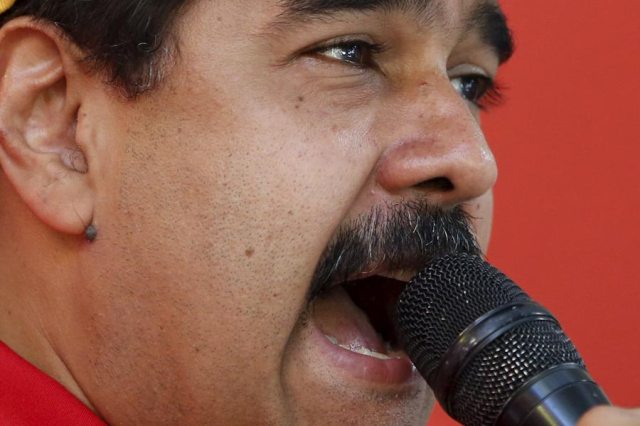 Maduro-microfono980