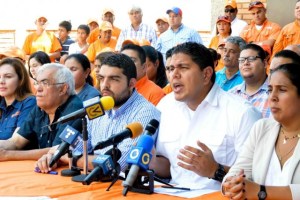 Lester Toledo: Gracias Zulia por abrir con su voto la celda de Leopoldo
