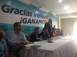 Los 112 diputados de la Unidad reunidos en Caracas para definir acciones en la Asamblea Nacional