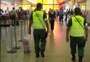 Acusan a dos GNB por corrupción en la aduana aérea de Maiquetía
