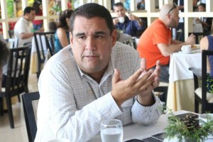 Matheus: Maduro aceptó los resultados pero no asume su derrota política