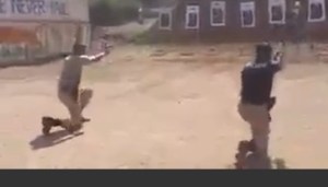 ¡Con coreografía y todo! Así es la práctica de tiro de la Policía en India (VIDEO)