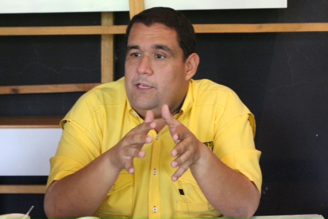 Matheus: Maduro quiere más poder para profundizar el modelo fracasado