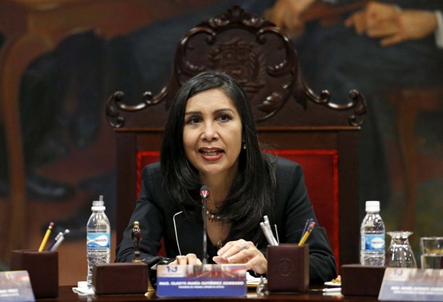 Venezuela's Supreme Court President Gladys Gutierrez speaks during a meeting with members of the court and the newly named justices, at the Supreme Court building in Caracas, December 23, 2015. Venezuela's Congress on Wednesday named 13 justices to the Supreme Court in a manoeuvre critics slammed as a last-minute court-packing scheme by the Socialist Party in the final days before it loses control of the legislature in January. Since this month's drubbing in polls that gave the opposition a two-thirds majority, the ruling socialists have accelerated the approval of laws, funding requests and new appointments. REUTERS/Carlos Garcia Rawlins