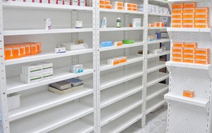 Al menos 125 farmacias cierran en Venezuela por escasez