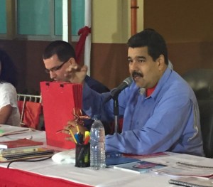 Maduro insiste en desconocer la voluntad del pueblo: Me sabe a casabe la Asamblea burguesa