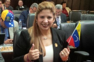 Nora Bracho: Hoy se reescribe la historia de Venezuela