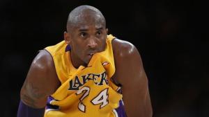 Kobe Bryant superó los 33.000 puntos de por vida en la NBA
