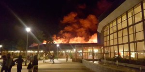 Incendio destruye parcialmente un complejo turístico del centro de Chile