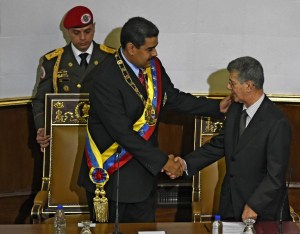 Dos medidas constitucionales que podría tomar la AN contra Maduro