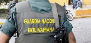 Condenan a sargento de la GNB por facilitar armamentos a reclusos del Rodeo I