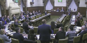 El Parlamento británico dice que el abuso sexual es un mal frecuente de ONG