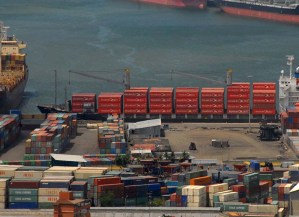 A un paso de la paralización total: 83% ha caído el arribo de mercancía a Puerto Cabello