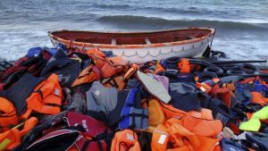 Siete muertos, entre ellos dos niños, en naufragio ante las costas de Grecia